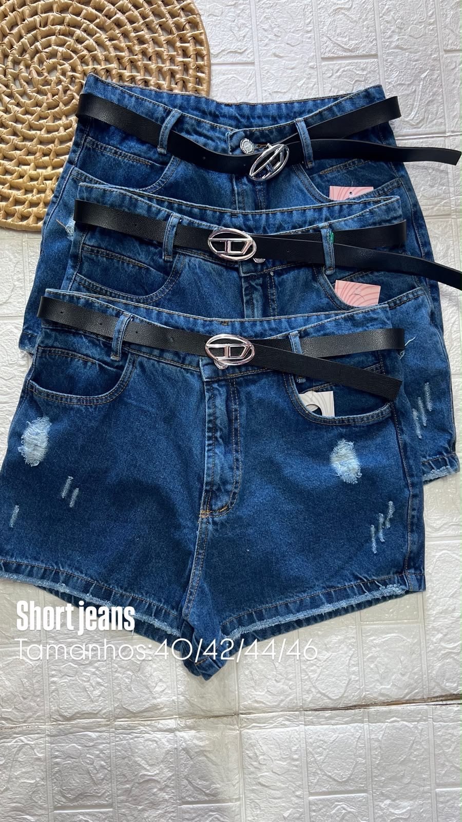 Short Jeans