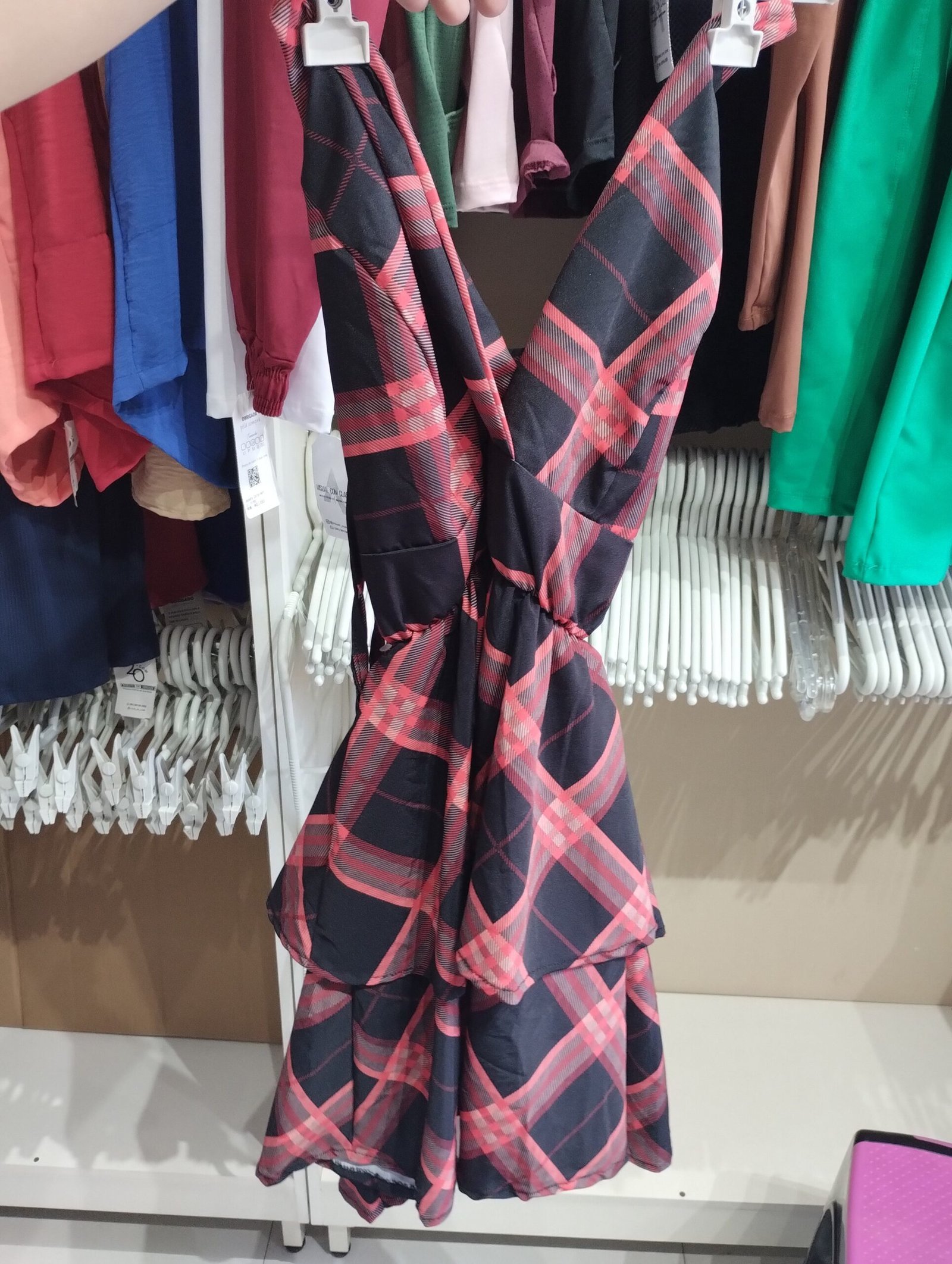 Vestido Xadrez com Babados